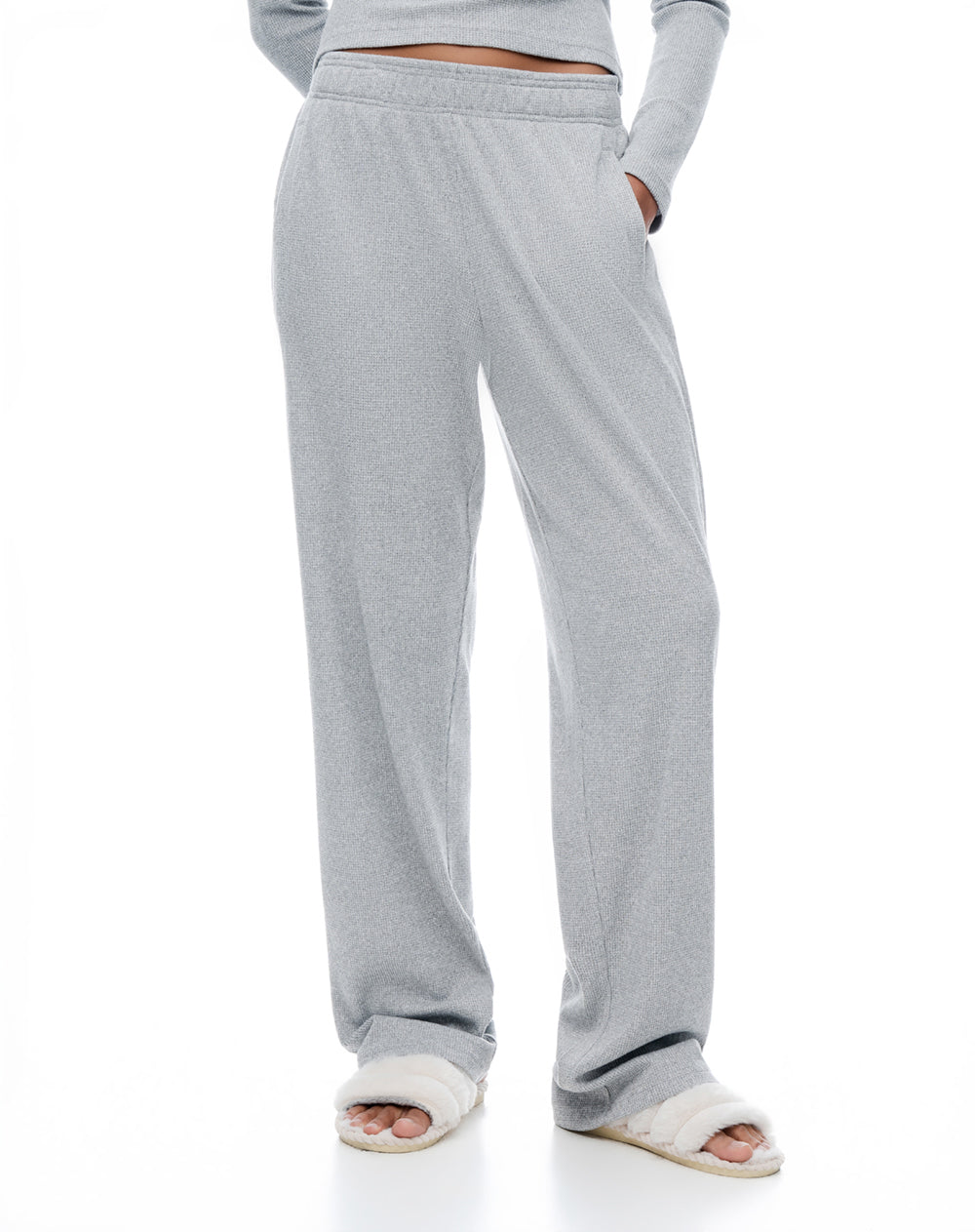 Pantalón regular fit tiro medio gris jaspe