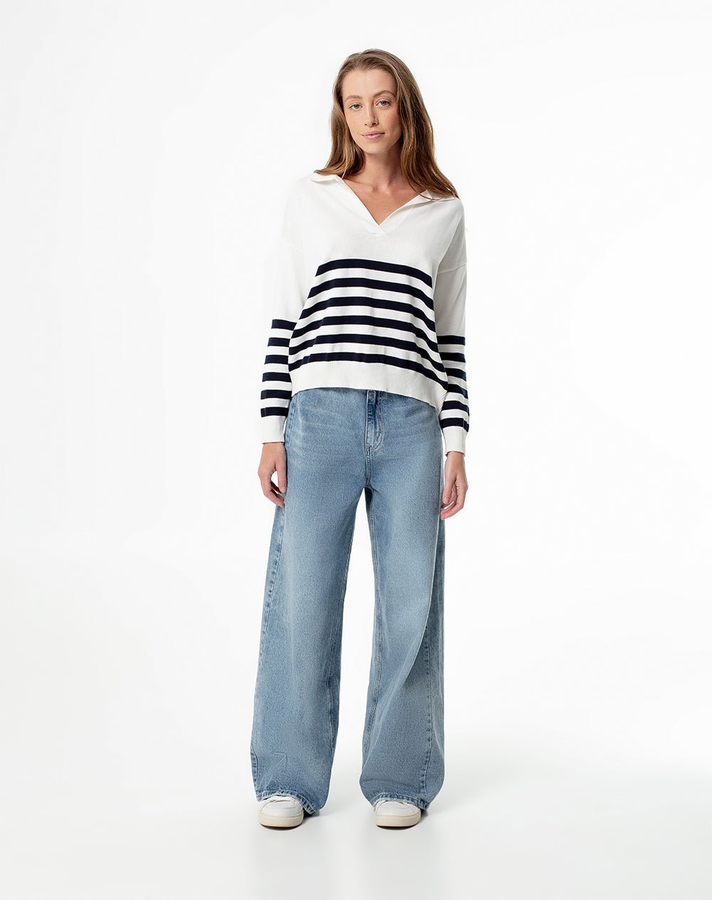 Buzo regular fit blanco rayas