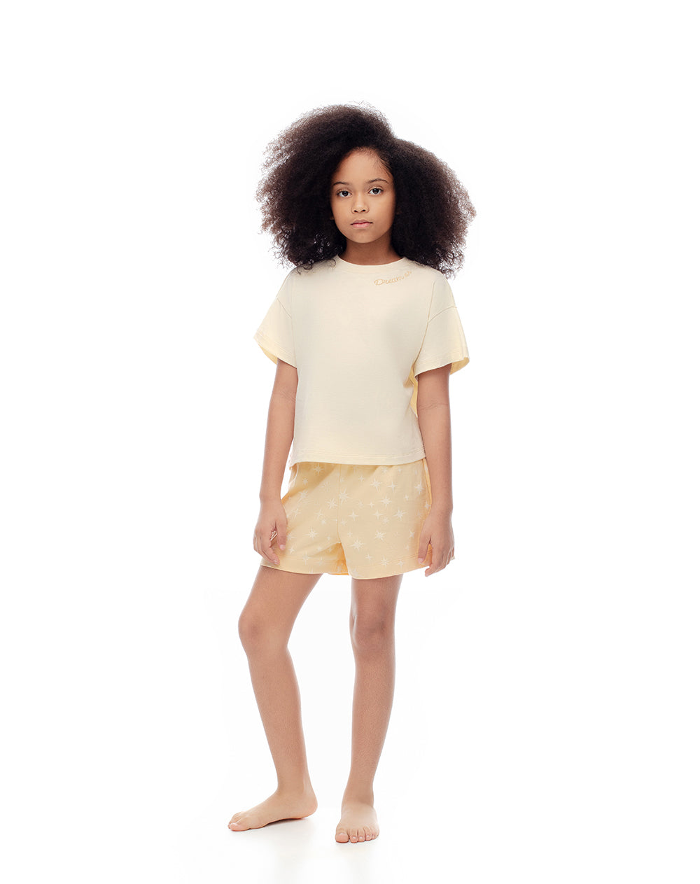 Pijama regular fit manga corta amarillo