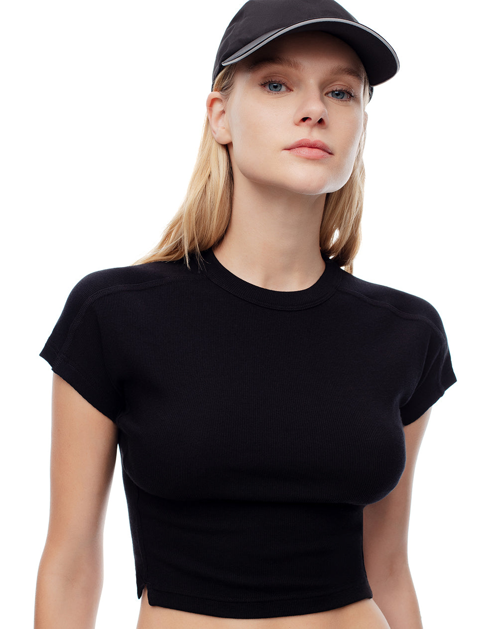 Camiseta crop slim rib algodón negro mujer