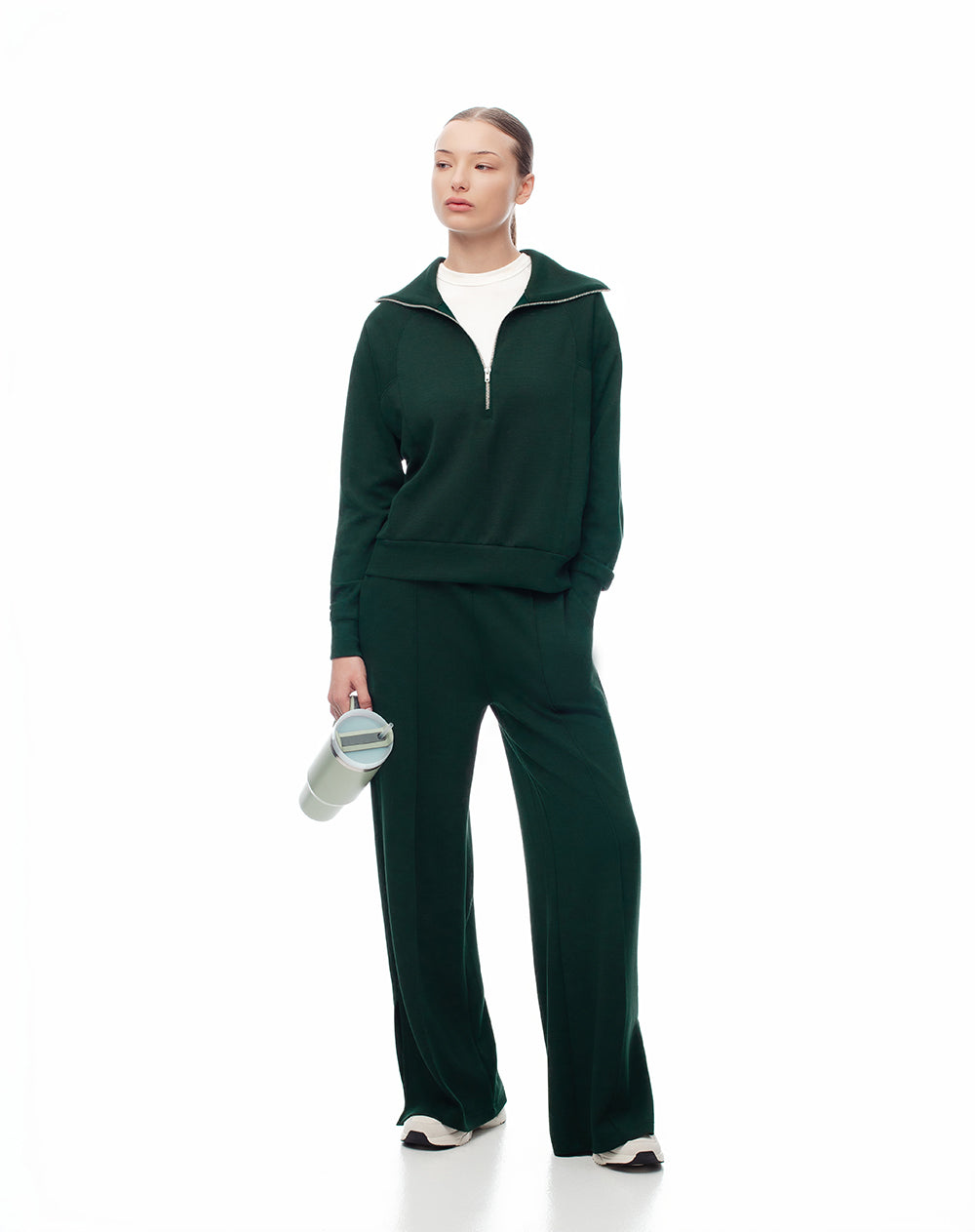 Buzo relax tacto suave verde mujer