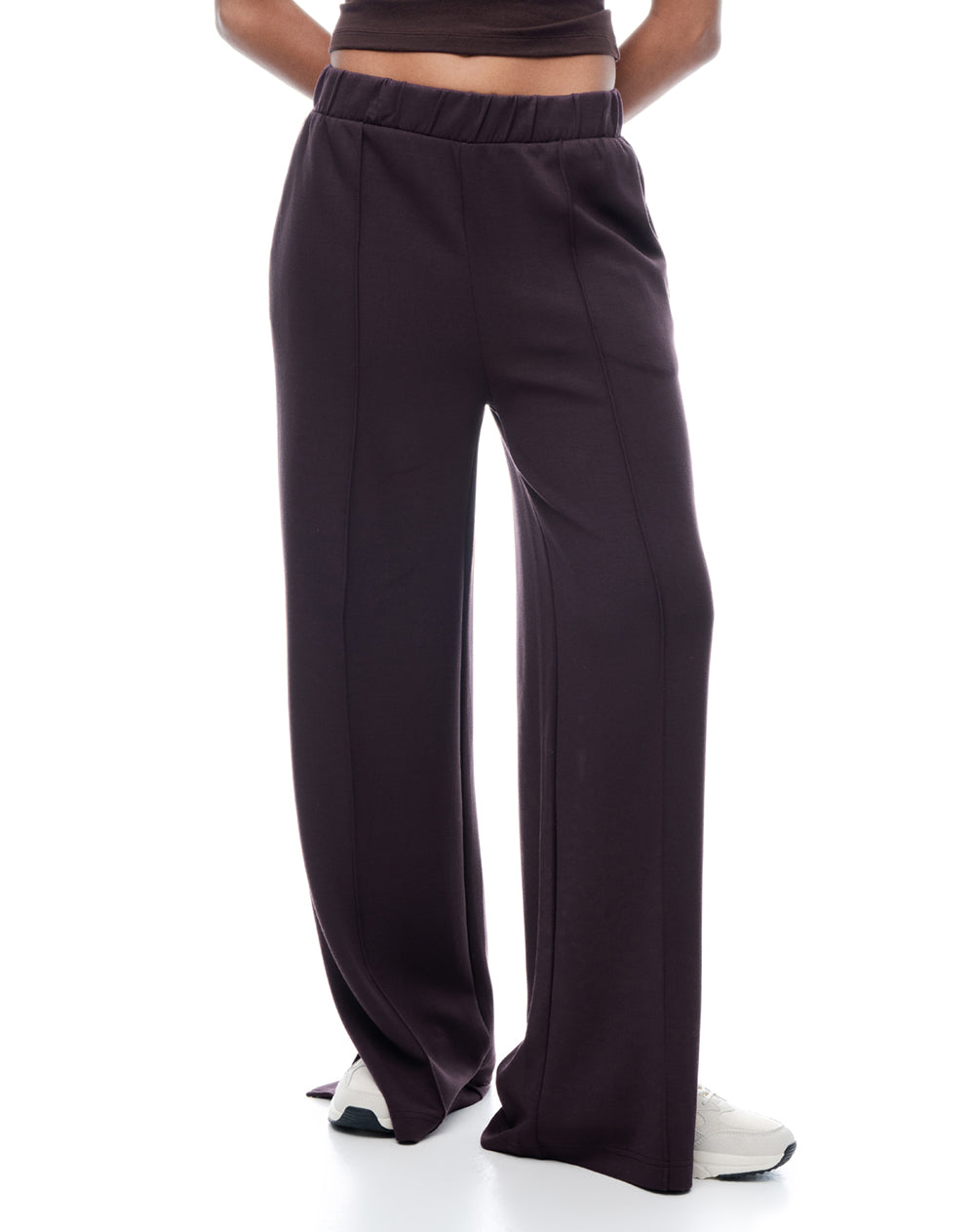 Jogger relaxed fit tiro alto vinotinto