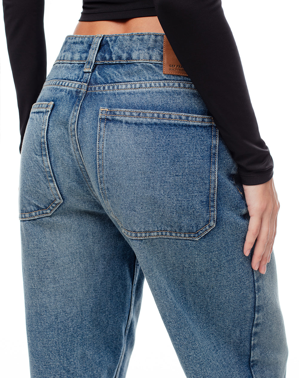 Jean regular fit tiro medio indigo