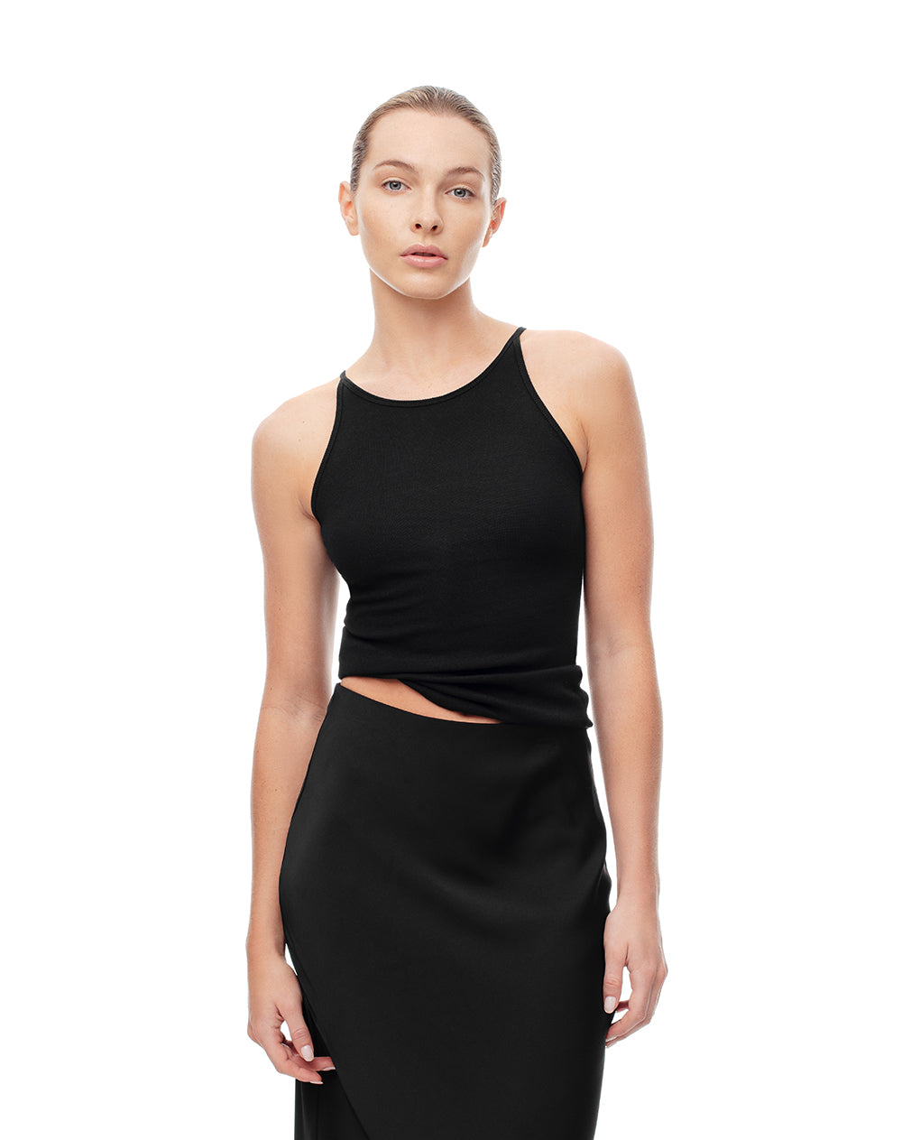 Camiseta Lapi fitted fit tiras negra