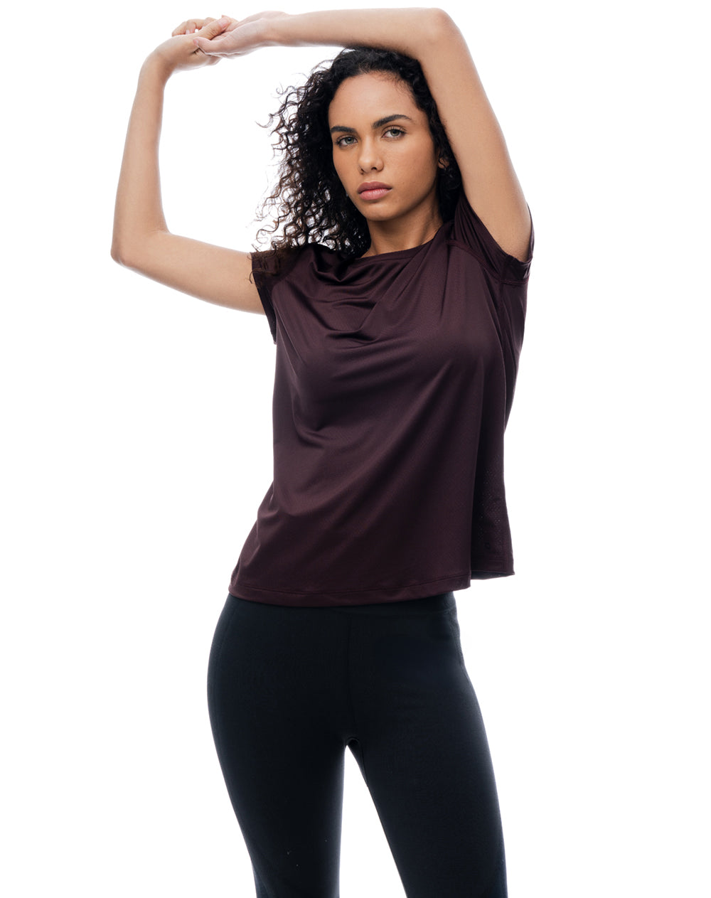 Camiseta deportiva secado rápido vino tinto mujer