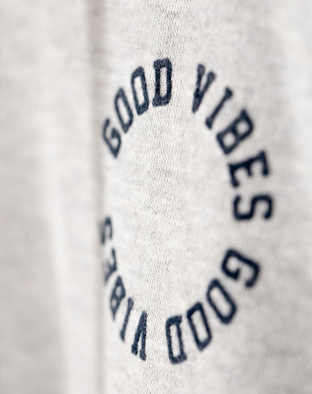 Buzo Larin regular fit gris jaspe