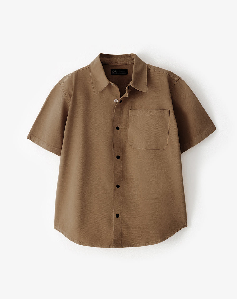 Camisa regular fit manga corta habana