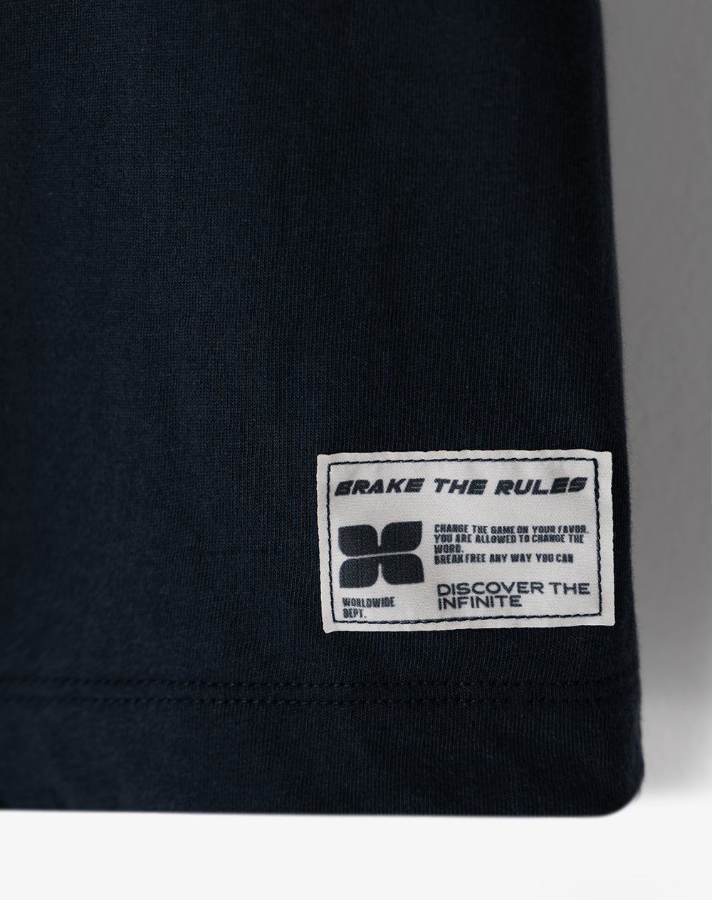 Conjunto camiseta + bermuda azul niño