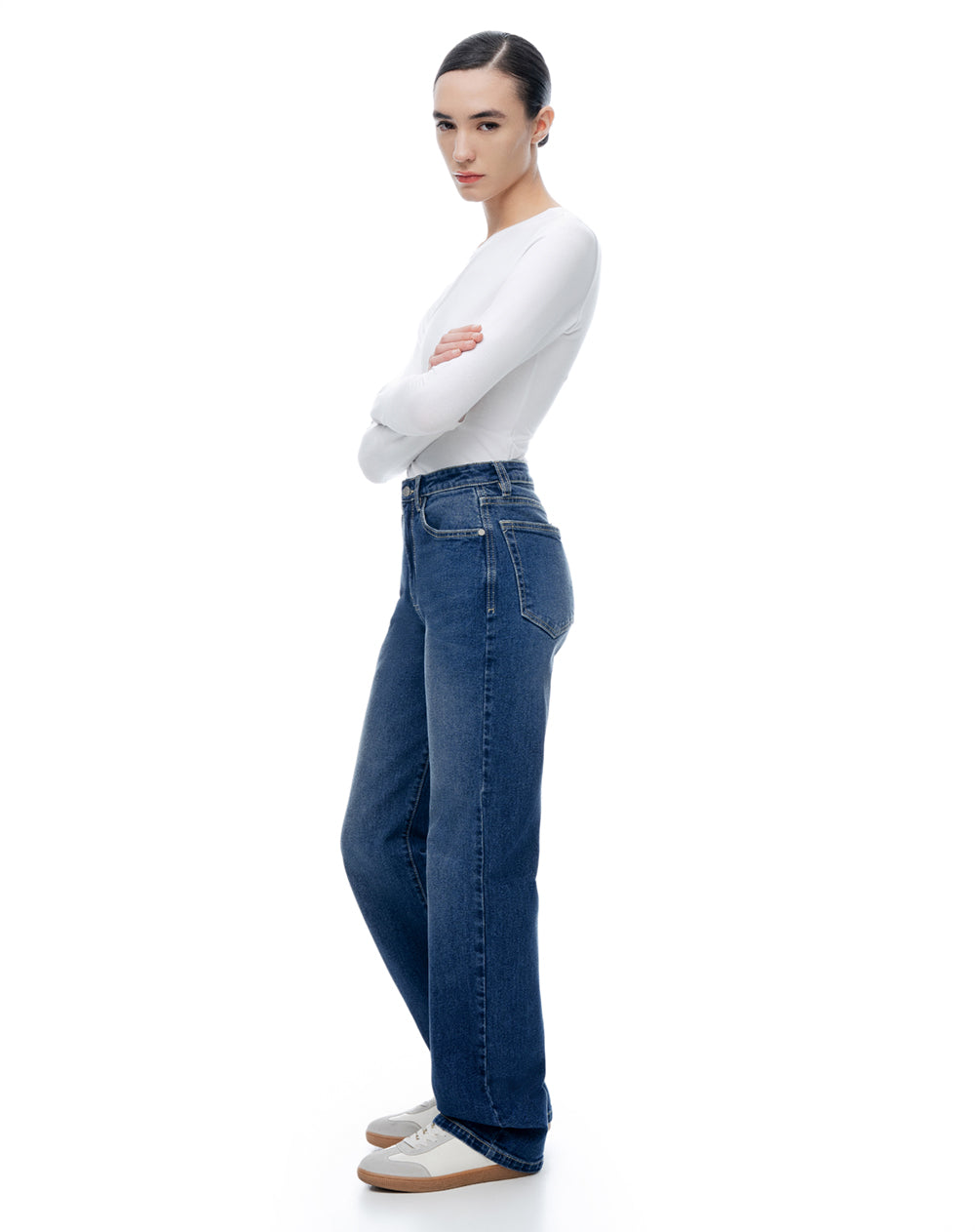 Jean regular tiro alto índigo oscuro mujer