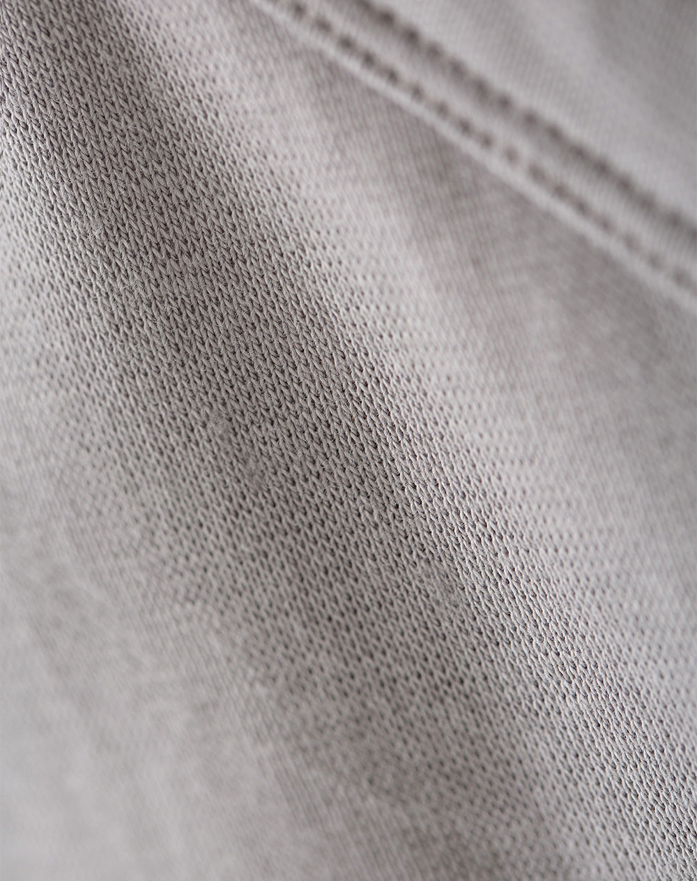 Camiseta slim fit gris