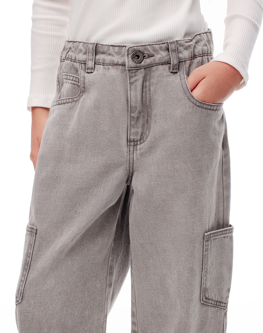 Jean cargo tiro medio elástico interno gris para niña
