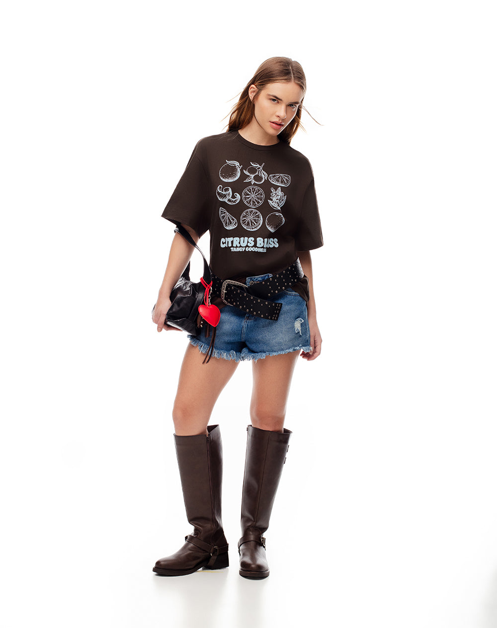 Camiseta relaxed fit manga corta chocolate