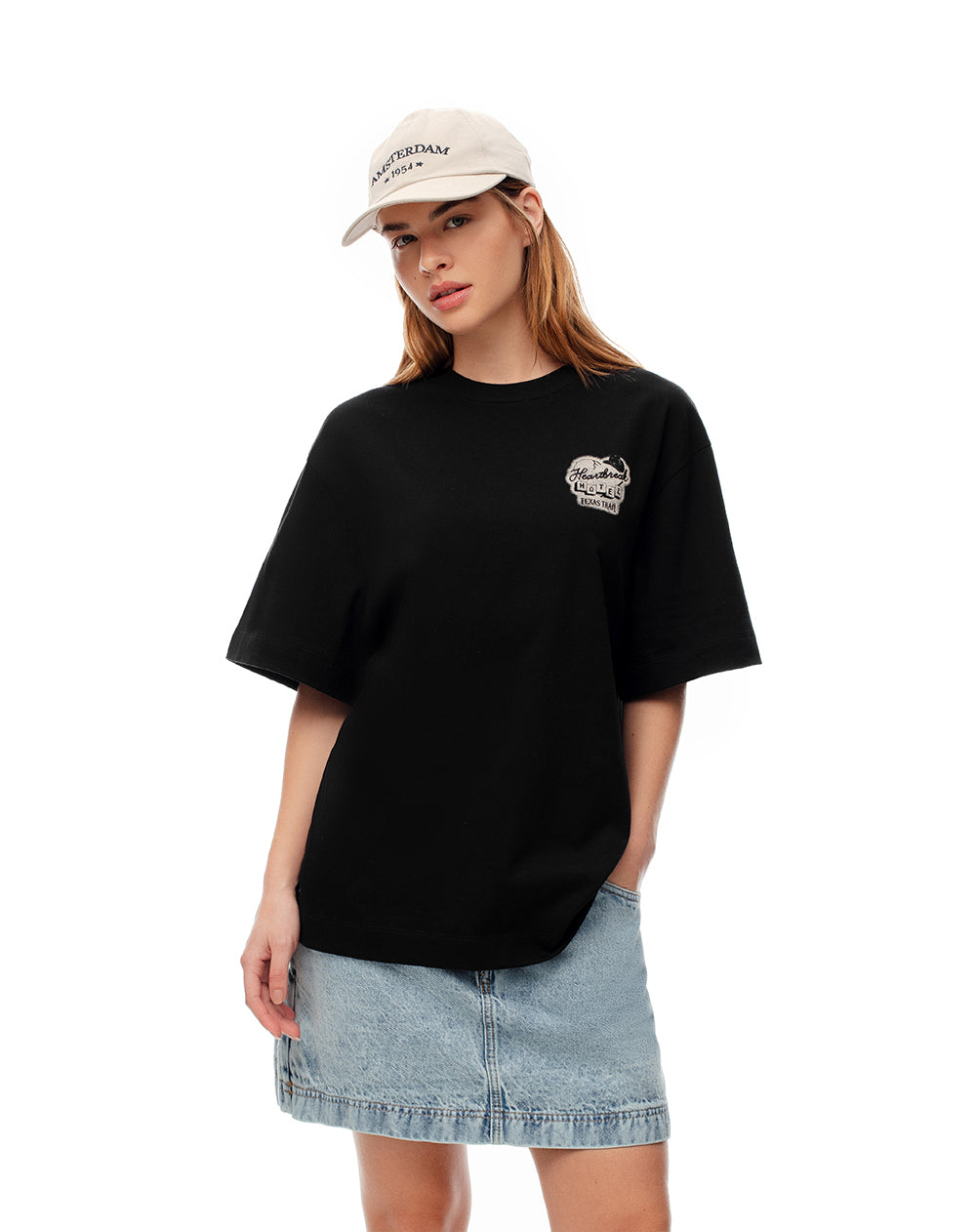 Camiseta relaxed fit manga corta negra