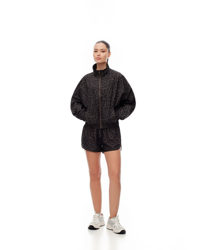 Chaqueta regular fit sin capucha cafe estampado