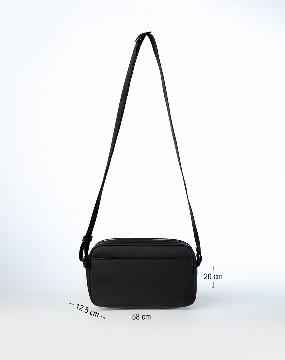 Bolso tipo bandolera negro hombre