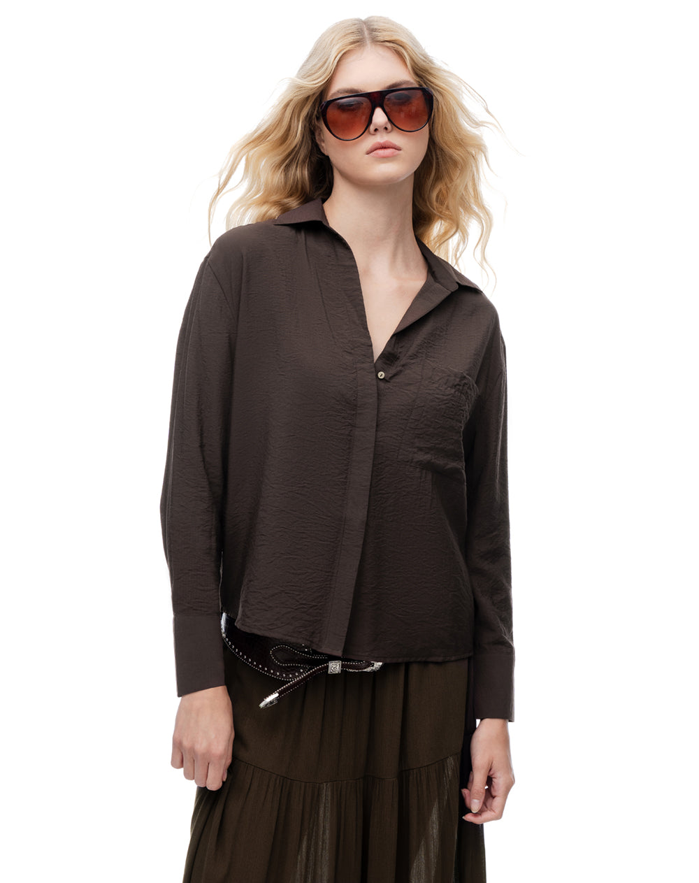 Camisa regular manga larga chocolate mujer