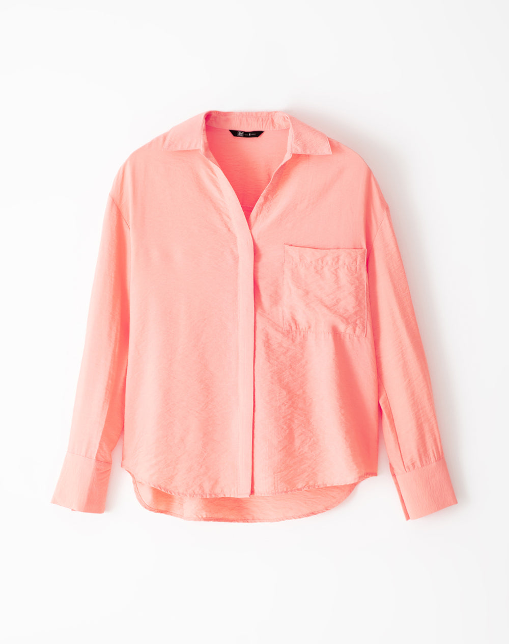 Camisa manga larga regular coral mujer