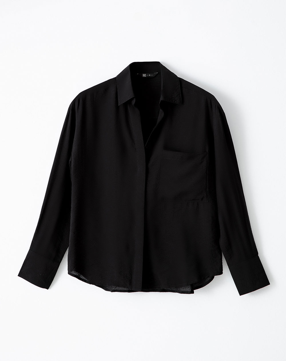 Camisa regular fit manga larga negra