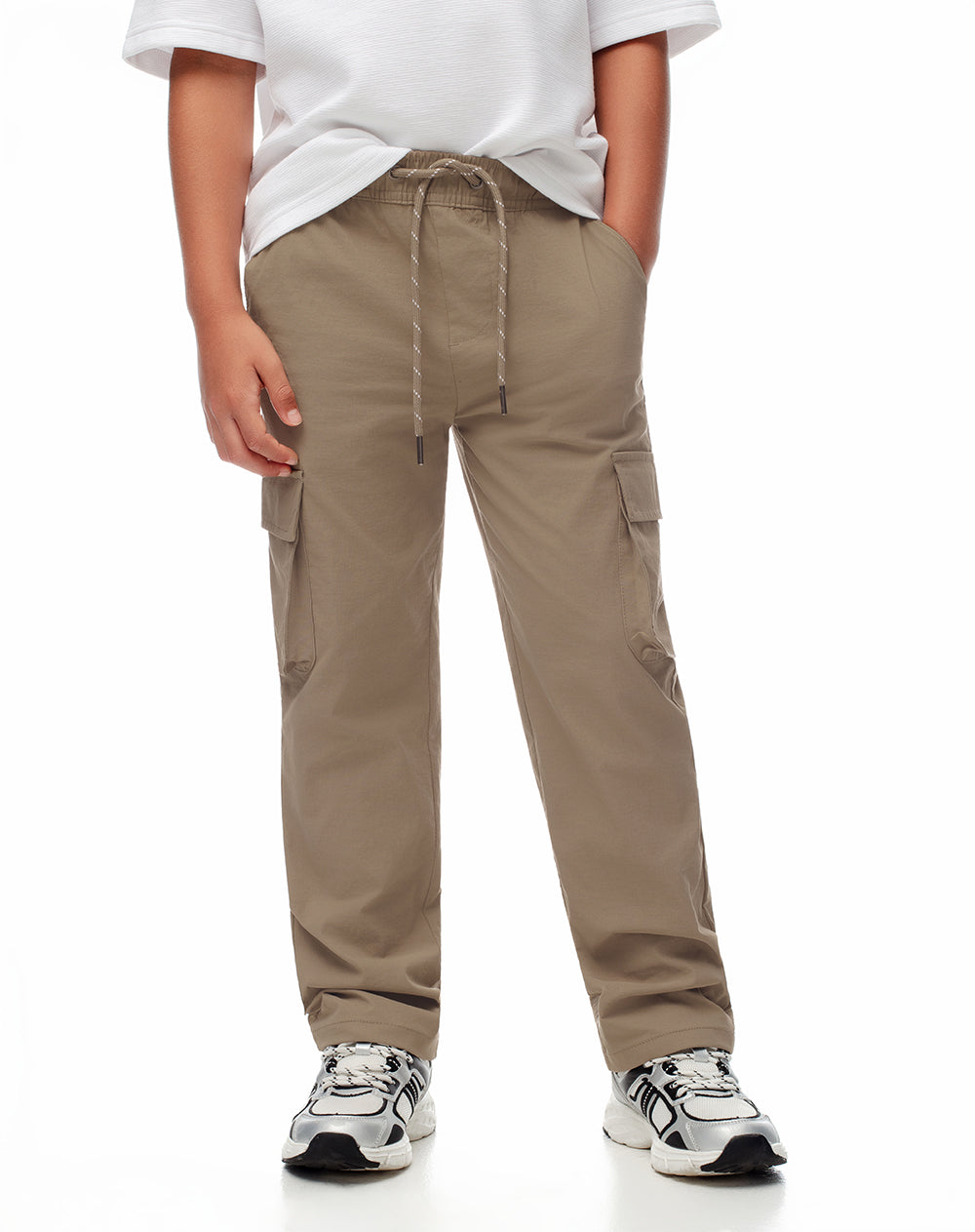 Pantalón regular fit tiro medio habano