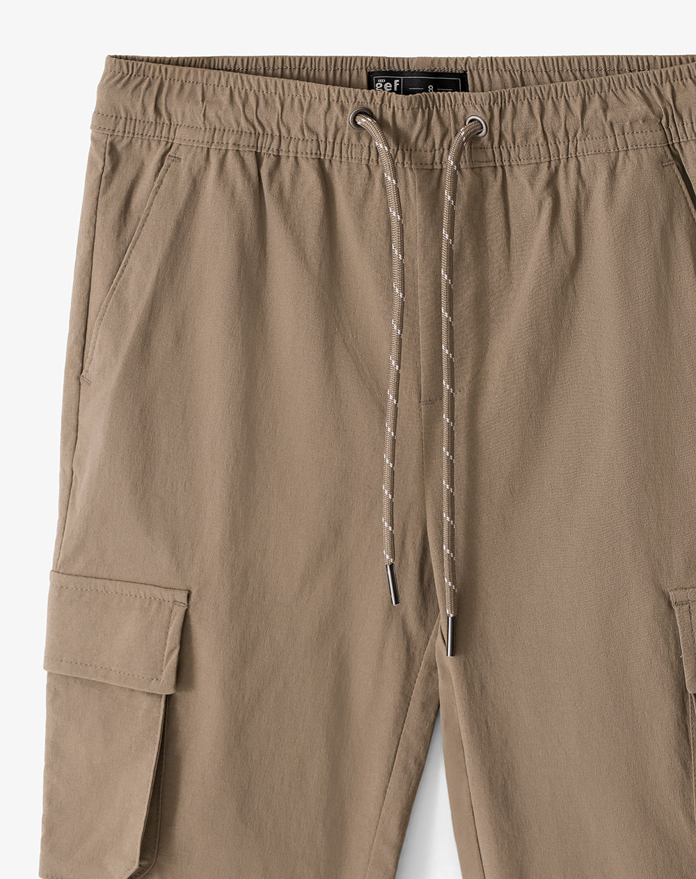 Pantalón regular fit tiro medio habano