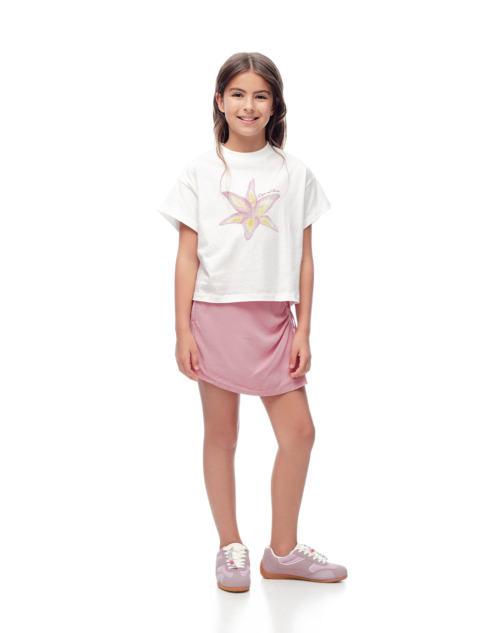 Camiseta regular algodón blanca estampada niña