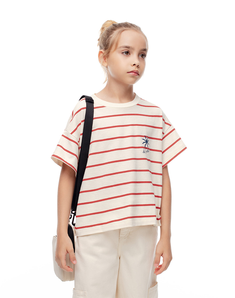 Camiseta regular fit manga corta rojo rayas