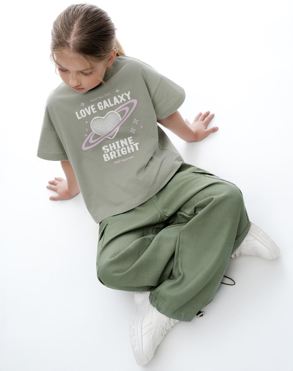 Camiseta relaxed manga corta verde niña