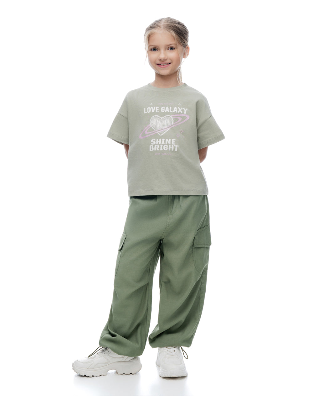 Camiseta relaxed manga corta verde niña