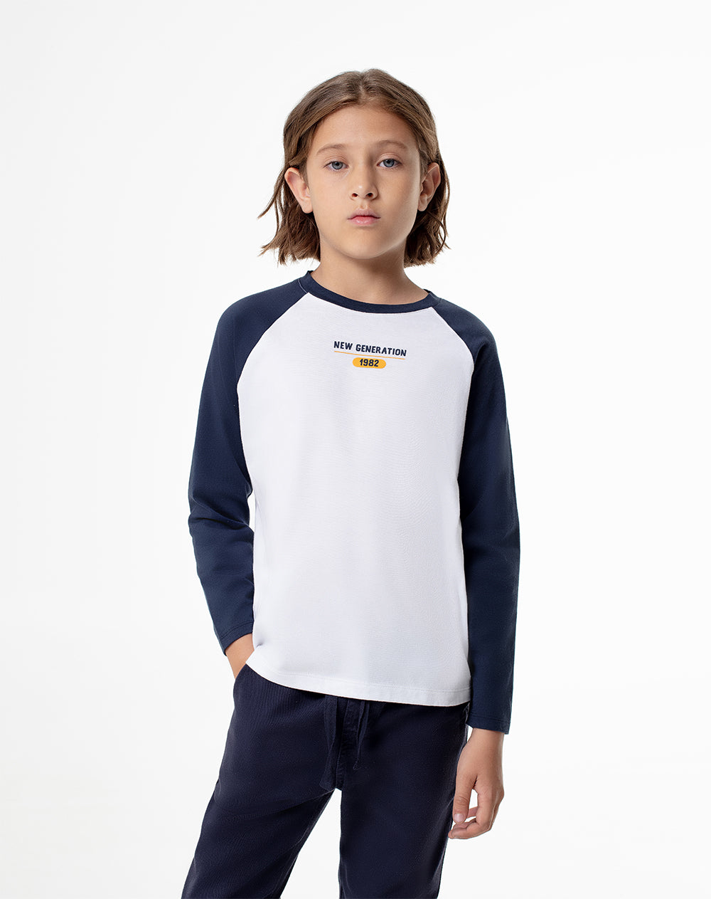 Camiseta regular fit manga larga blanca bloques