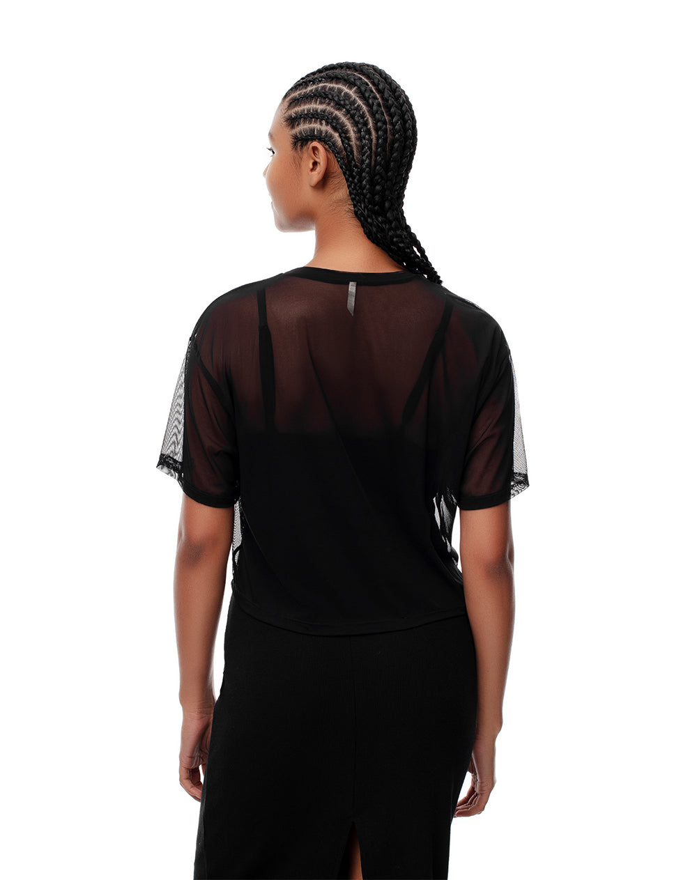 Camiseta regular fit manga corta negra