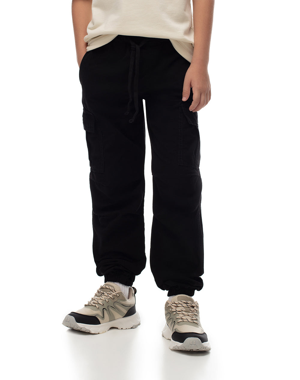 Jogger regular algodón negro niño