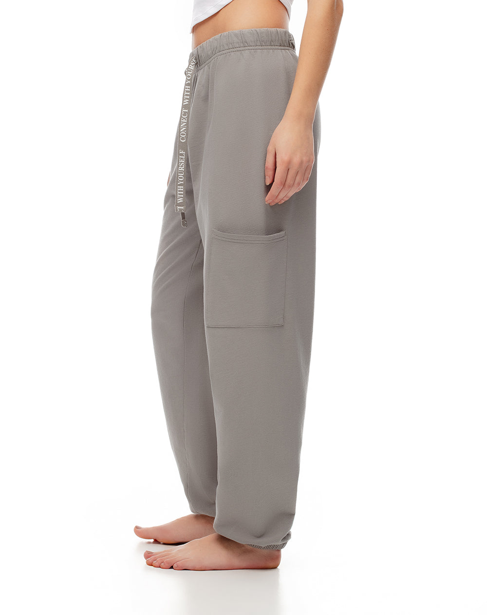 Pantalón relaxed fit tiro medio taupe