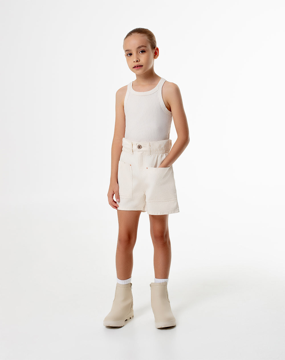 Short Lesin crema