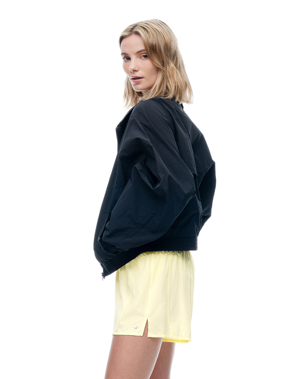 Short deportivo panty interno amarillo mujer