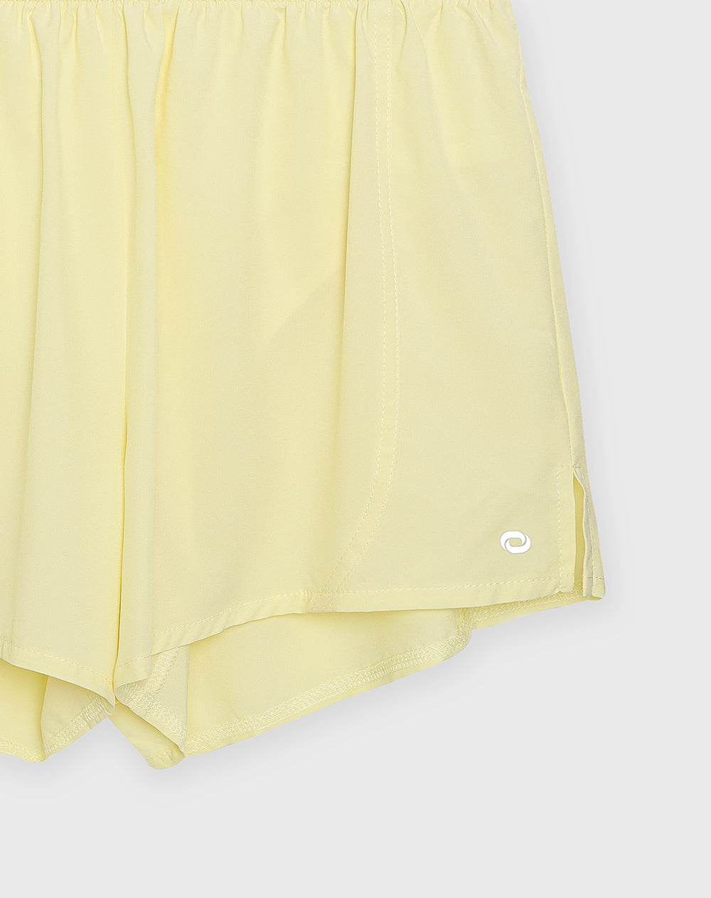 Short deportivo panty interno amarillo mujer