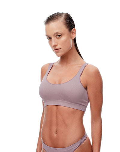 Top tiras anchas soporte medio morado