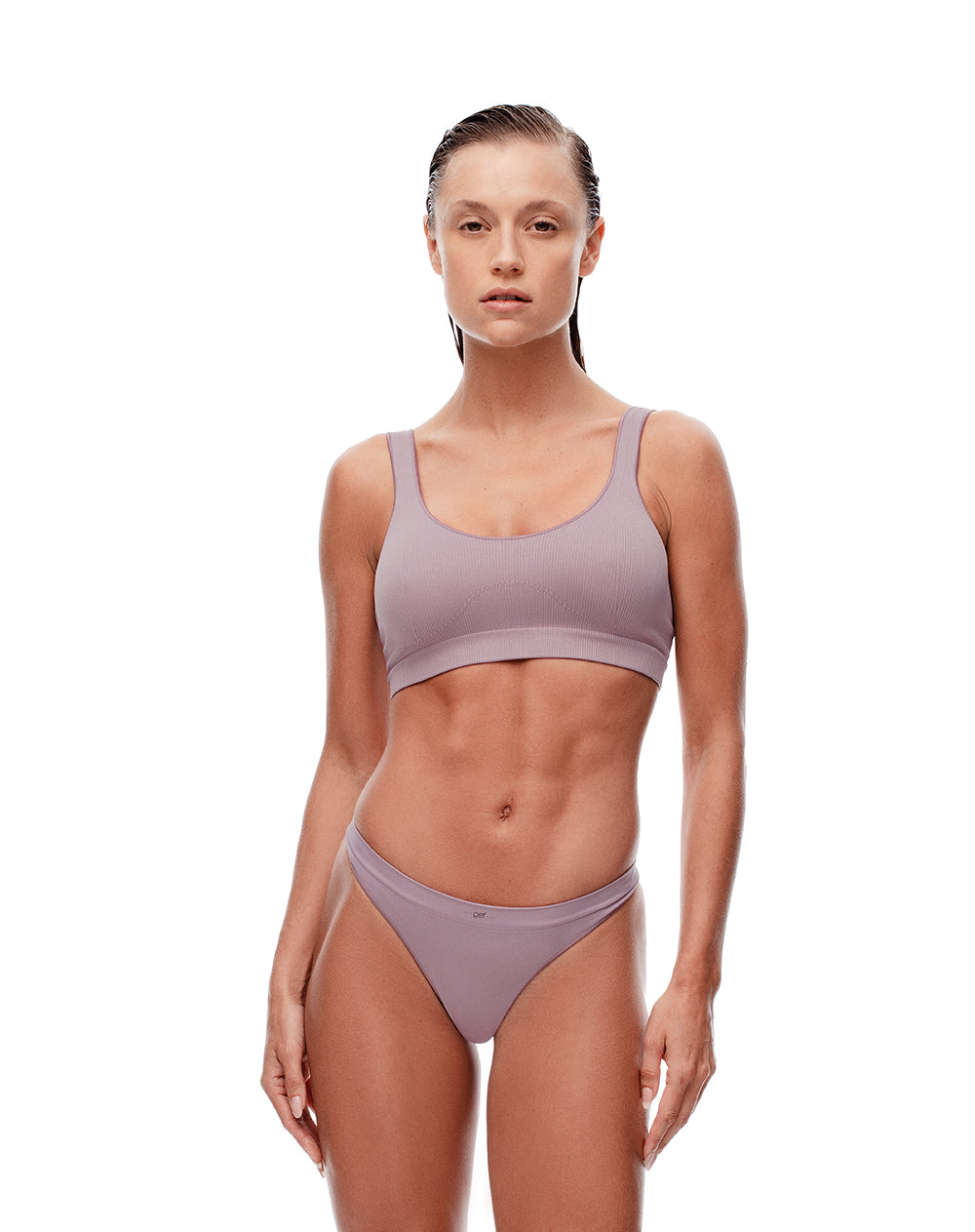 Top tiras anchas soporte medio morado