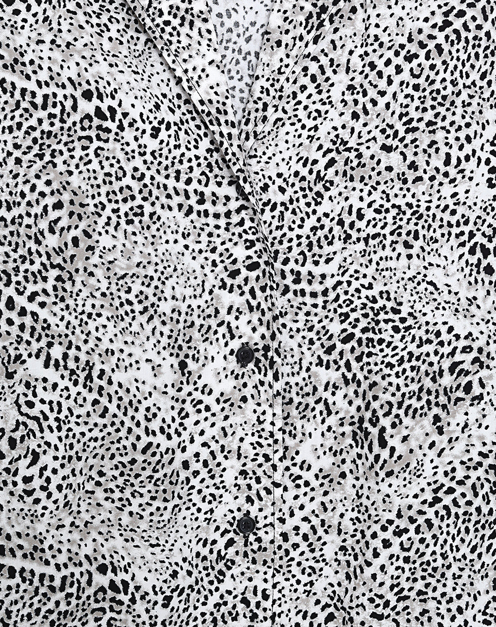 Camisa relax manga corta estampada mujer