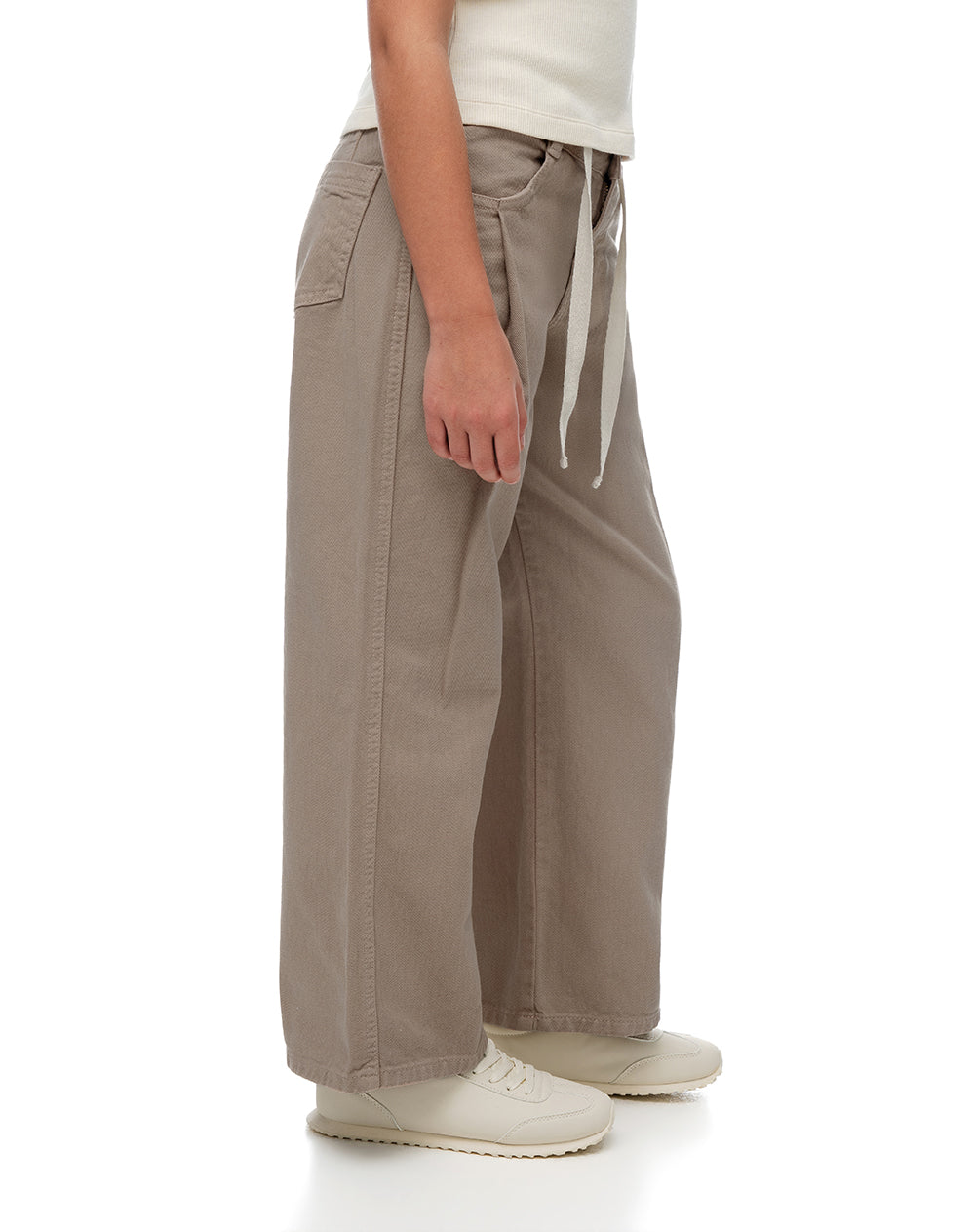 Pantalón loose tiro medio algodón café niña