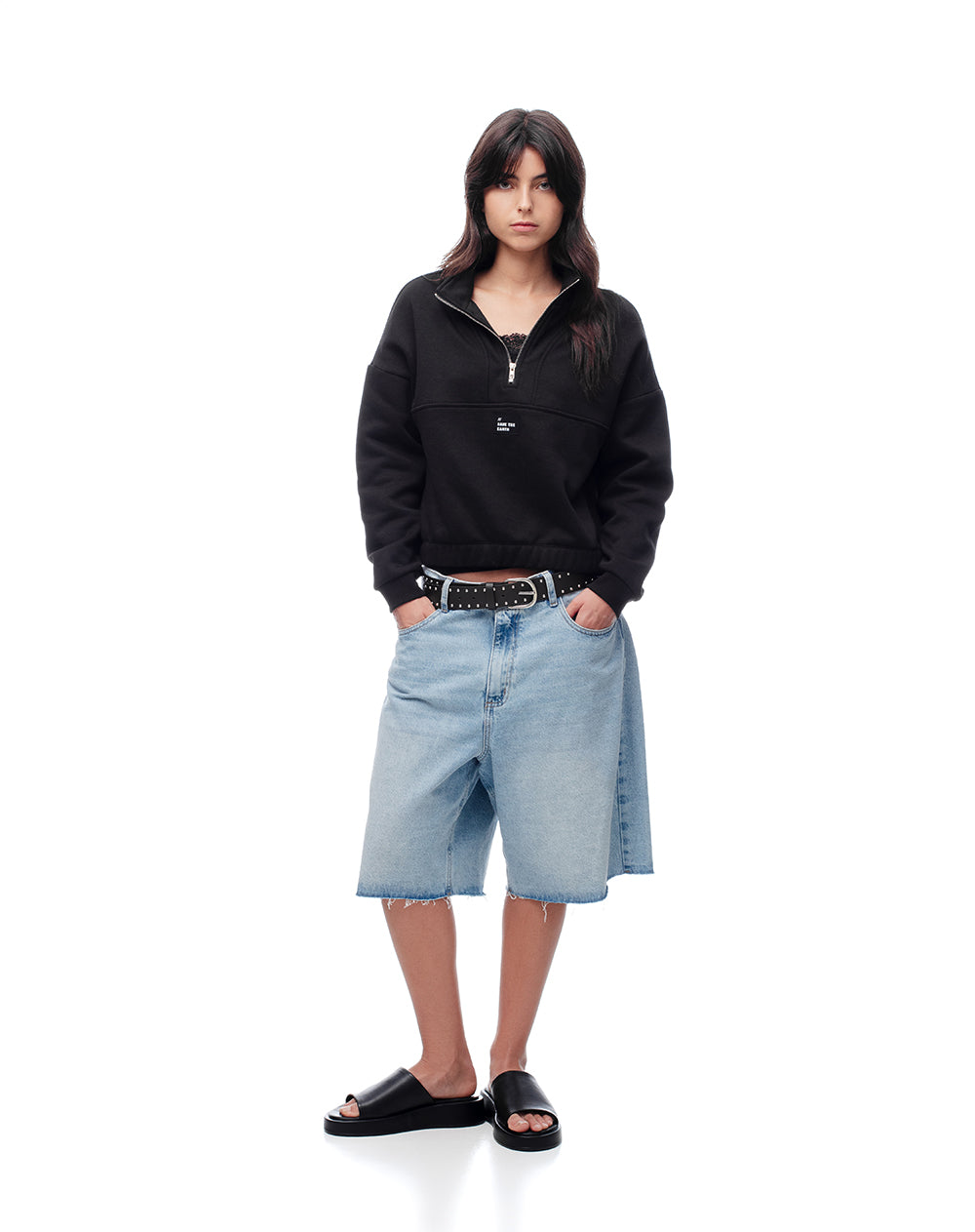 Buzo regular negro mujer