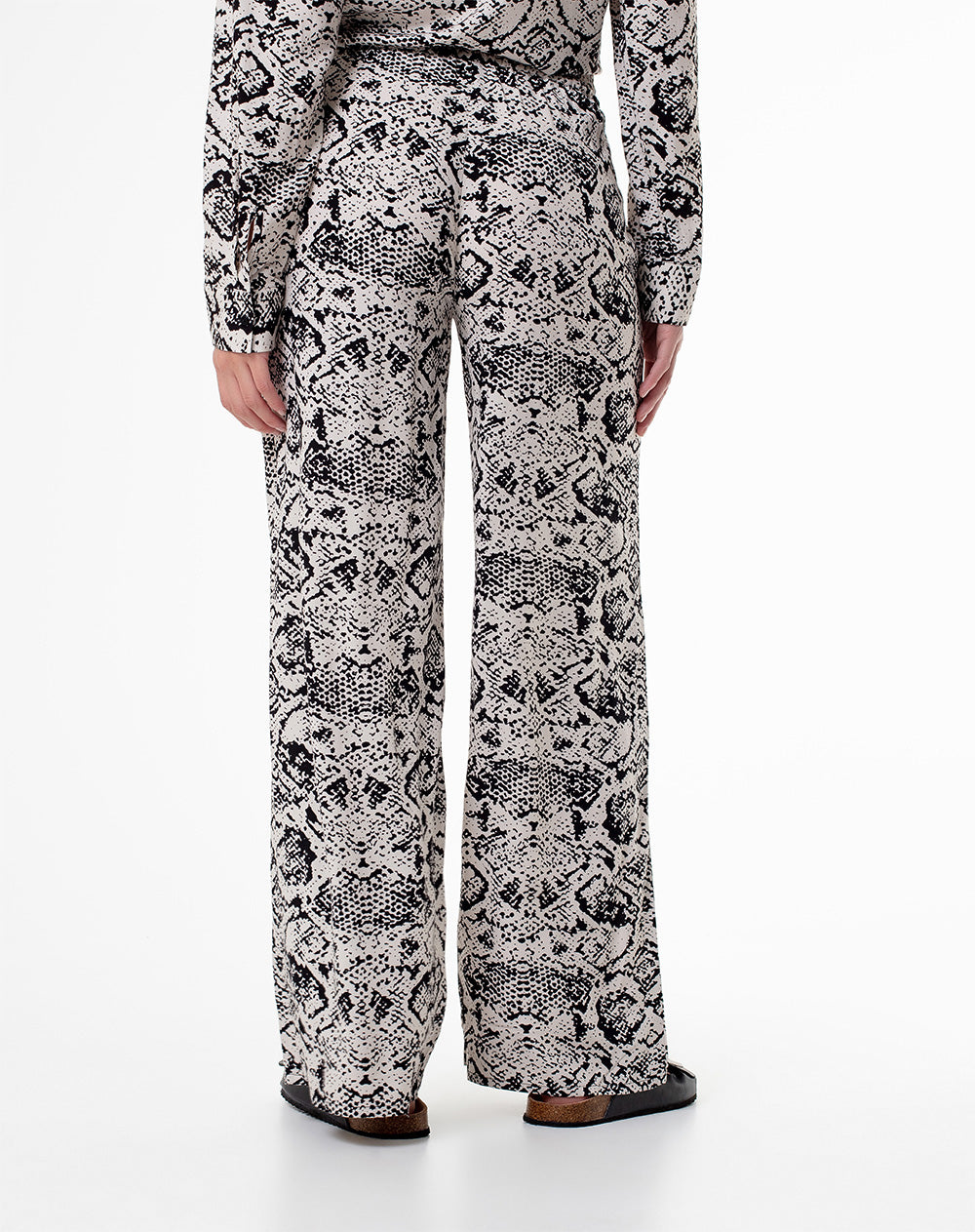Pantalón Lilenis loose fit tiro medio crudo estampado