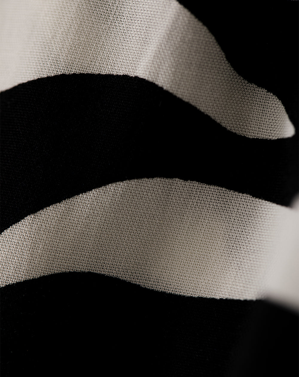 Pantalón loose fit tiro medio vainilla estampado