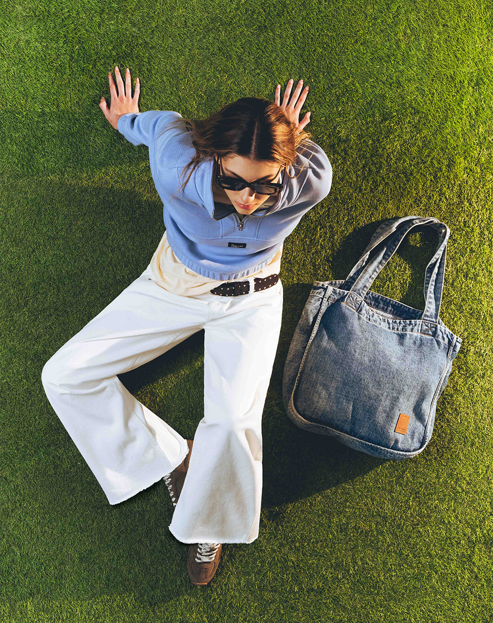 Pantalón wide leg tiro medio en drill crudo mujer