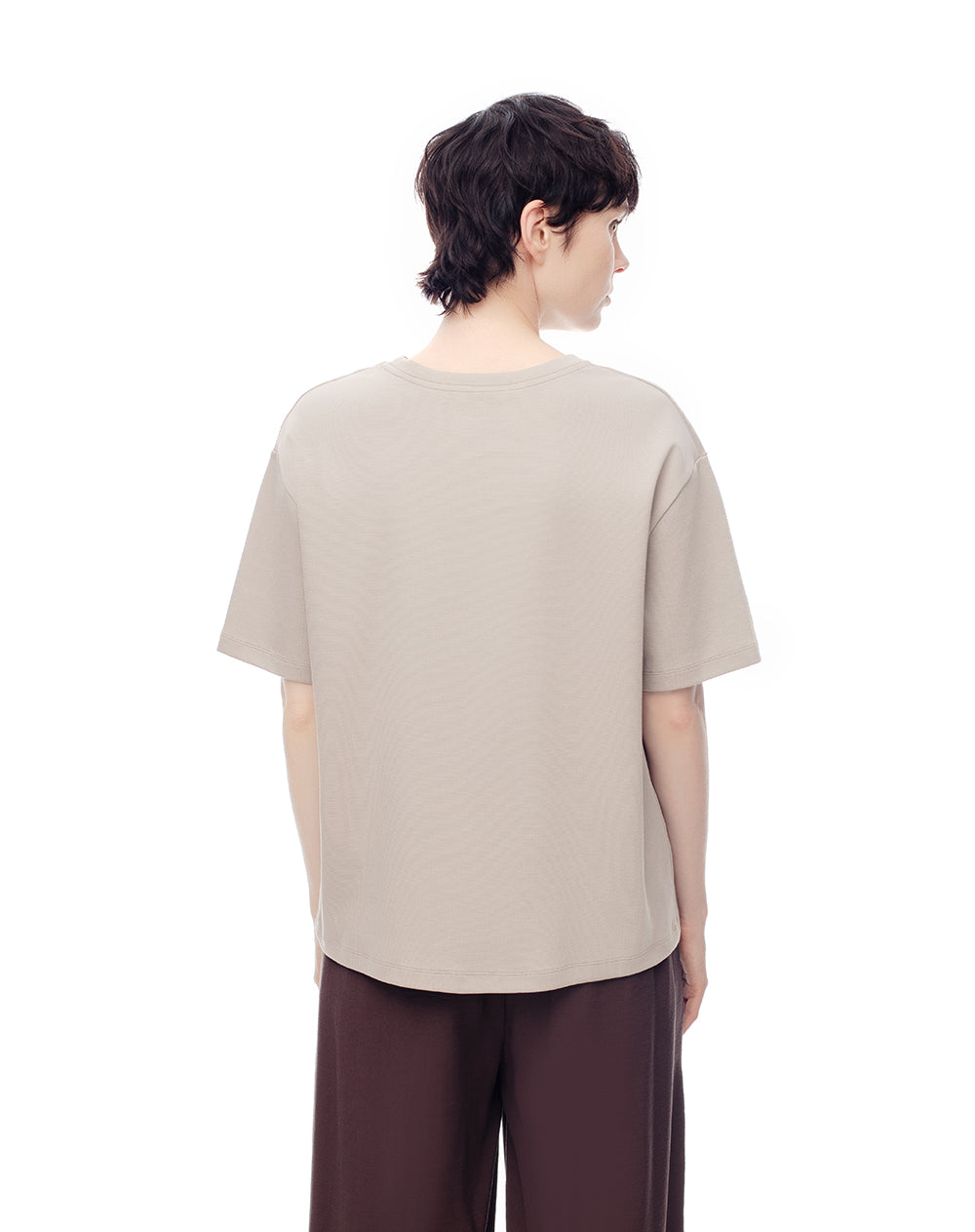 Camiseta oversized fit manga corta taupe