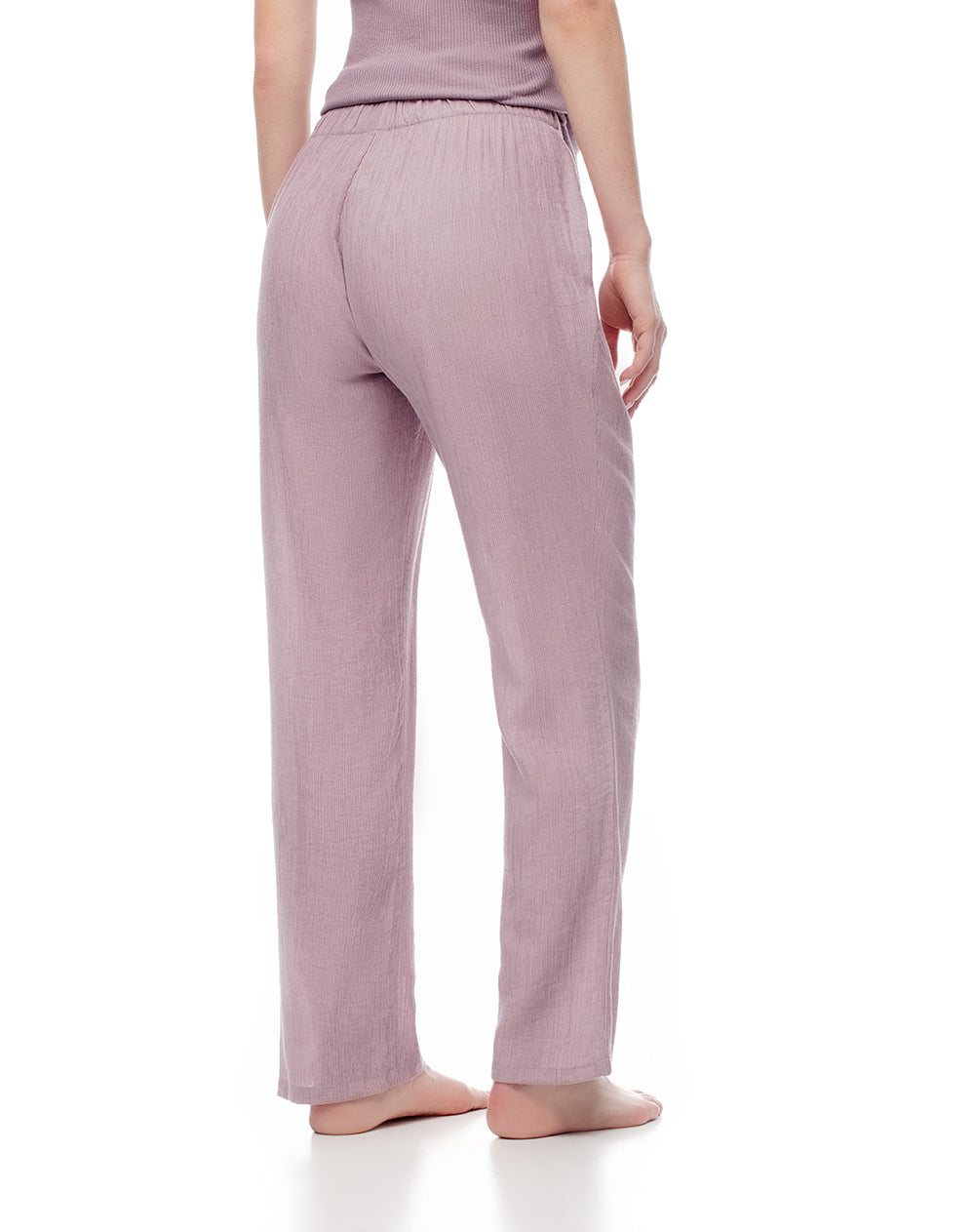 Pantalón regular fit tiro medio morado