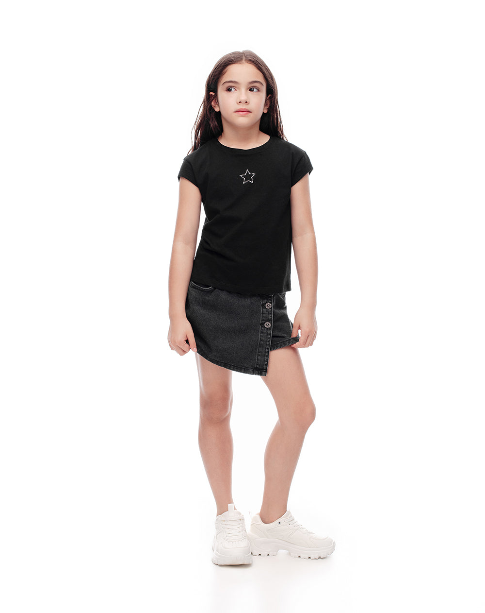 Falda short tiro medio denim botones laterales negra para niña