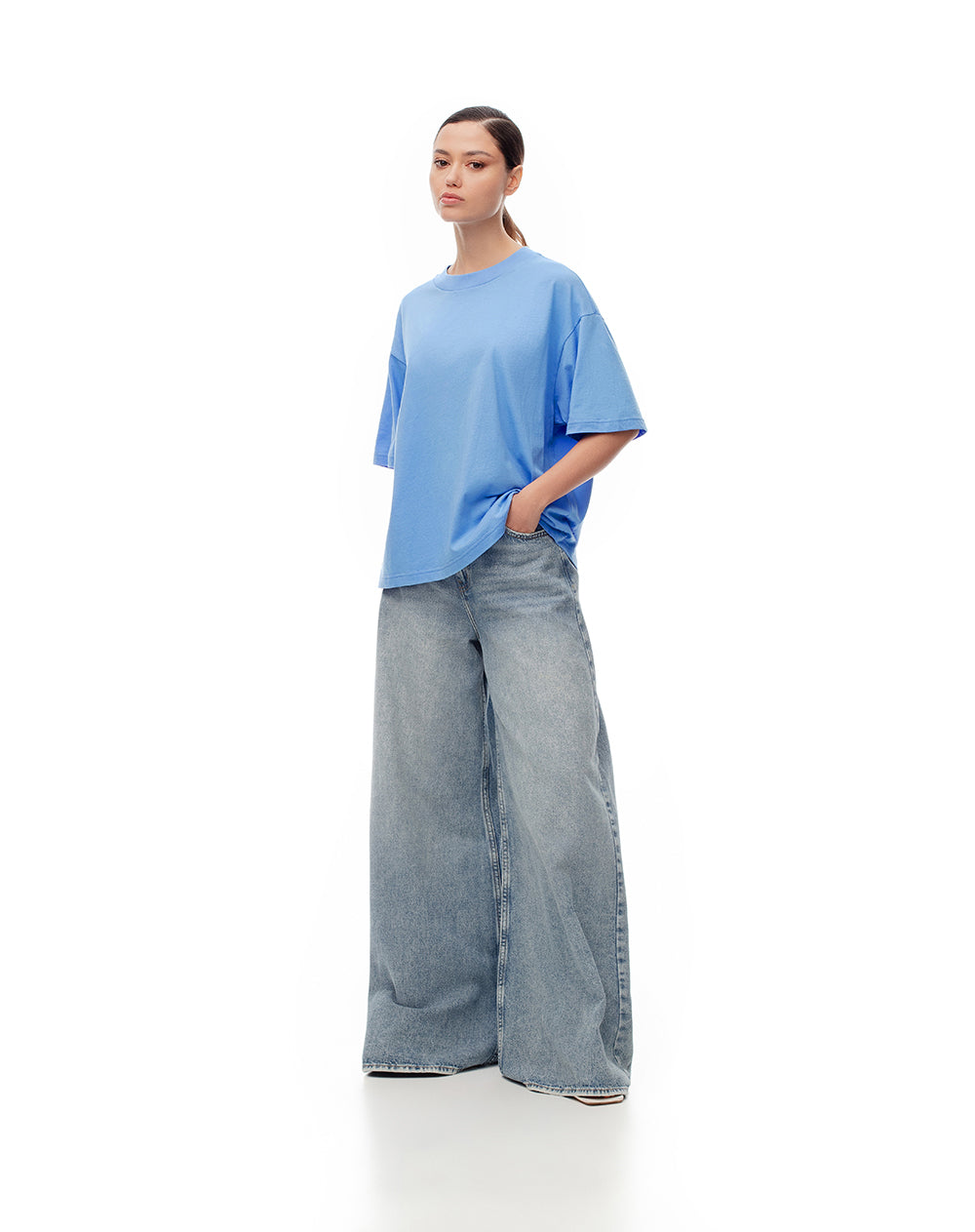 Camiseta relaxed fit manga corta azul