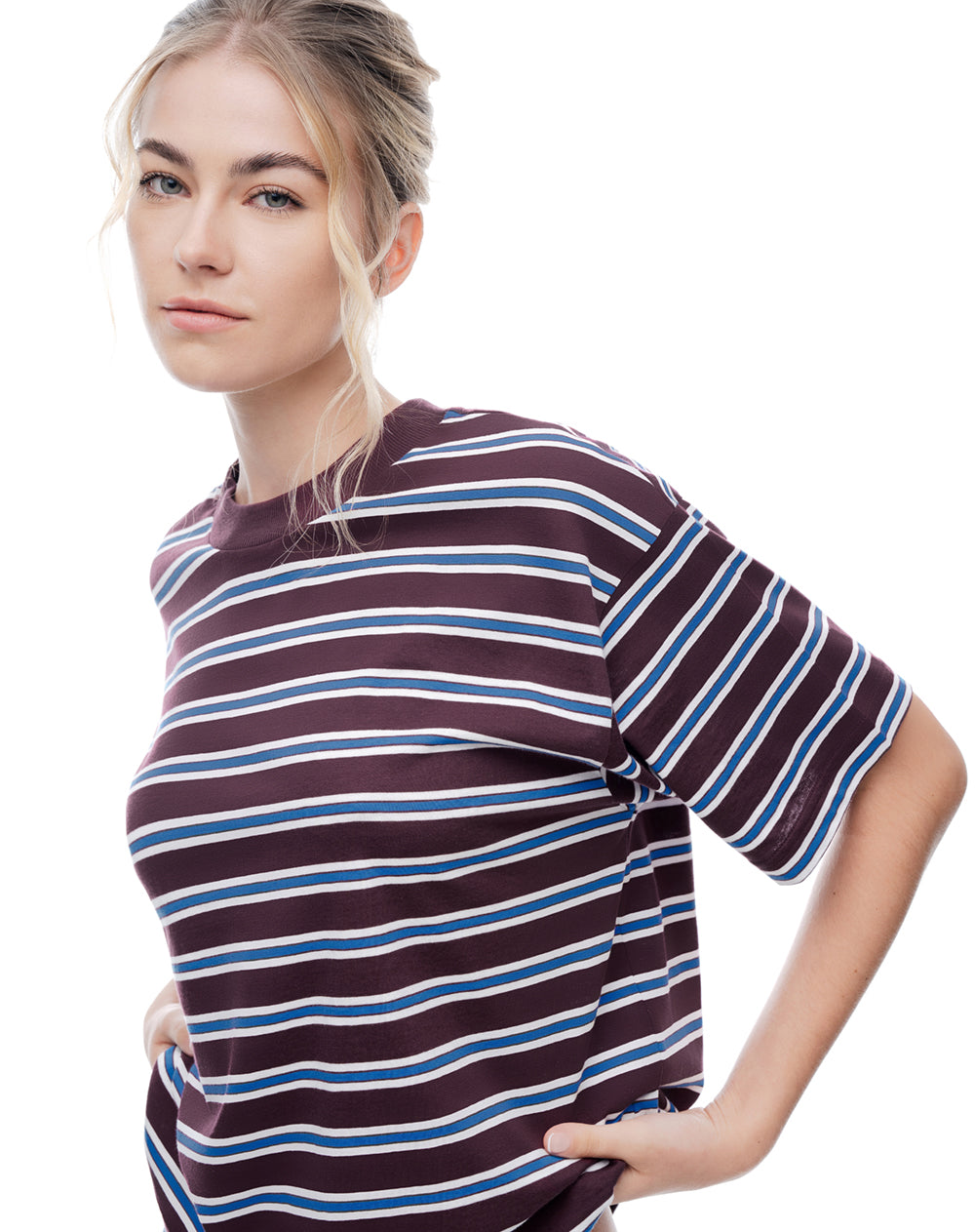 Camiseta relaxed manga corta vino tinto rayas mujer