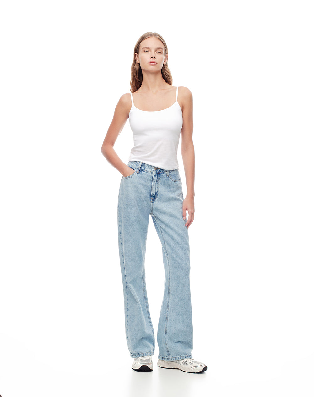 Jean regular fit tiro alto indigo claro