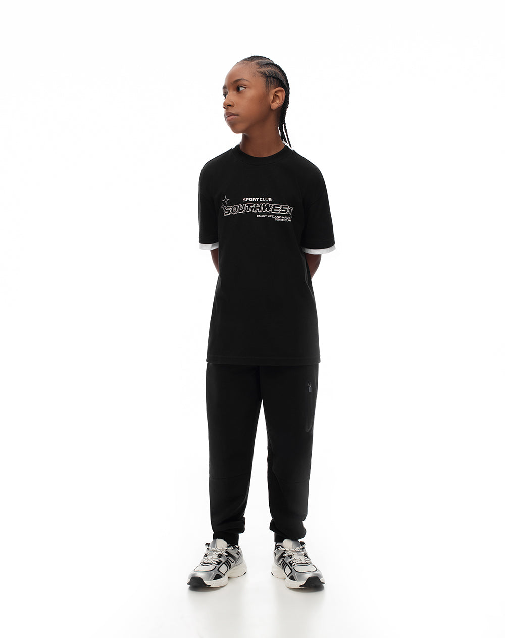 Camiseta fit manga corta negra